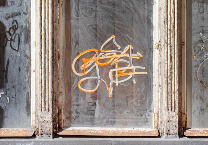 Ein altes Fenster in Wien fotografiert von Mick Morley